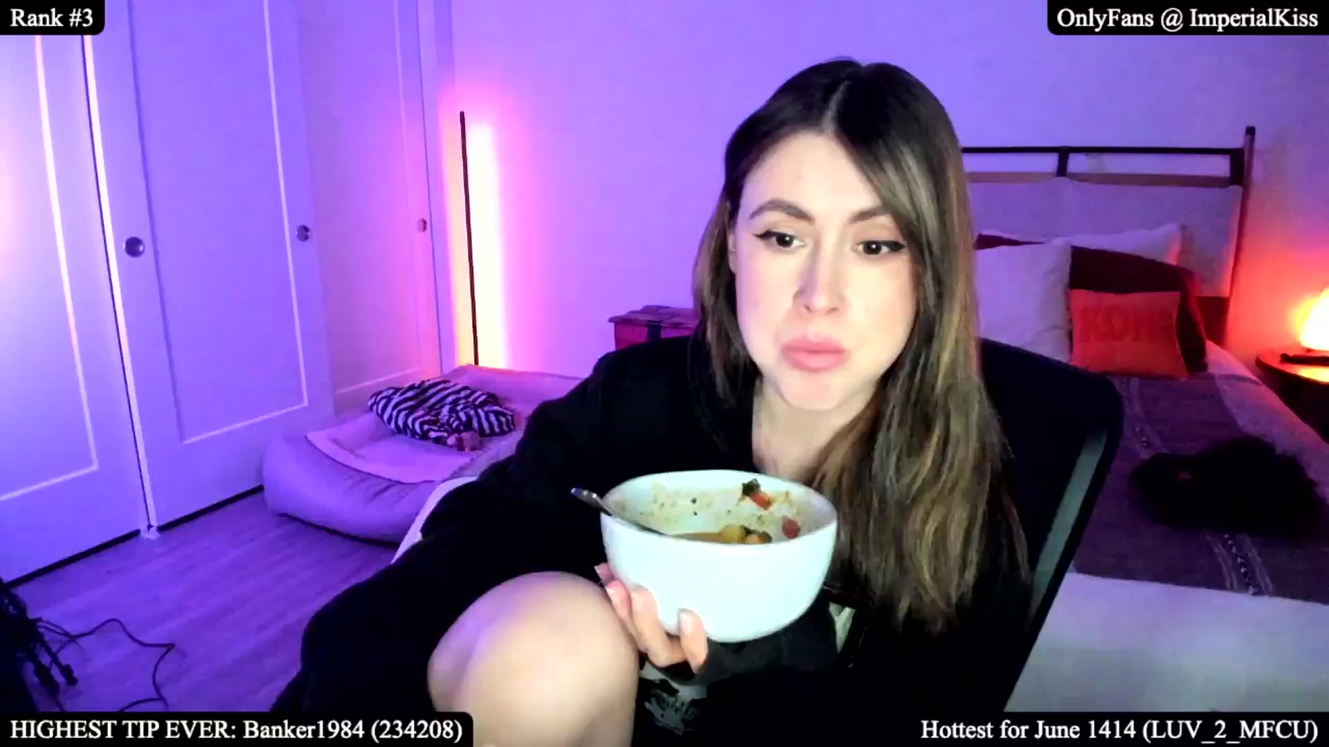 Gallery image thumbnail from ImperialKiss's myfreecams stream on, 06/12/2025, 06:35 image 17 of 20
