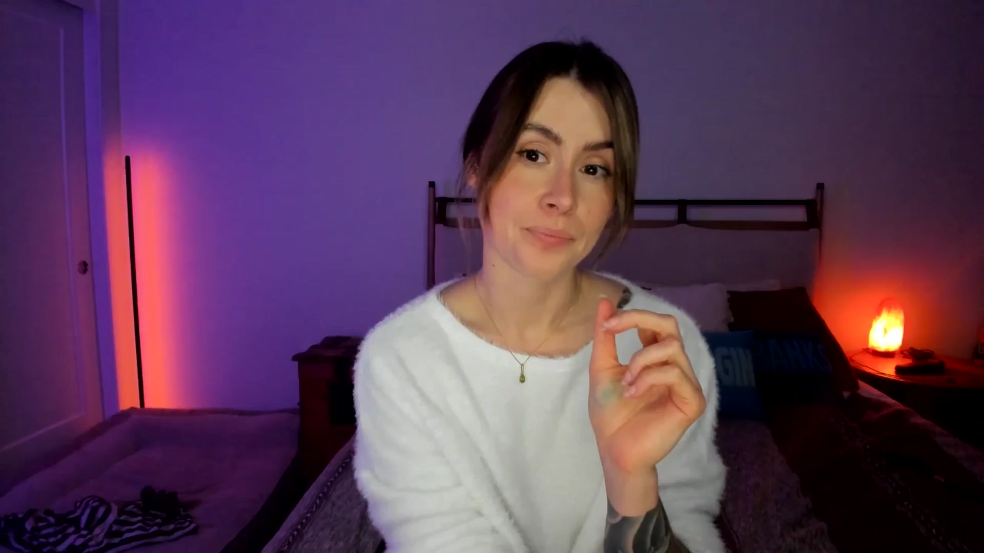Gallery image thumbnail from ImperialKiss's myfreecams stream on, 06/22/2025, 07:46 image 17 of 20