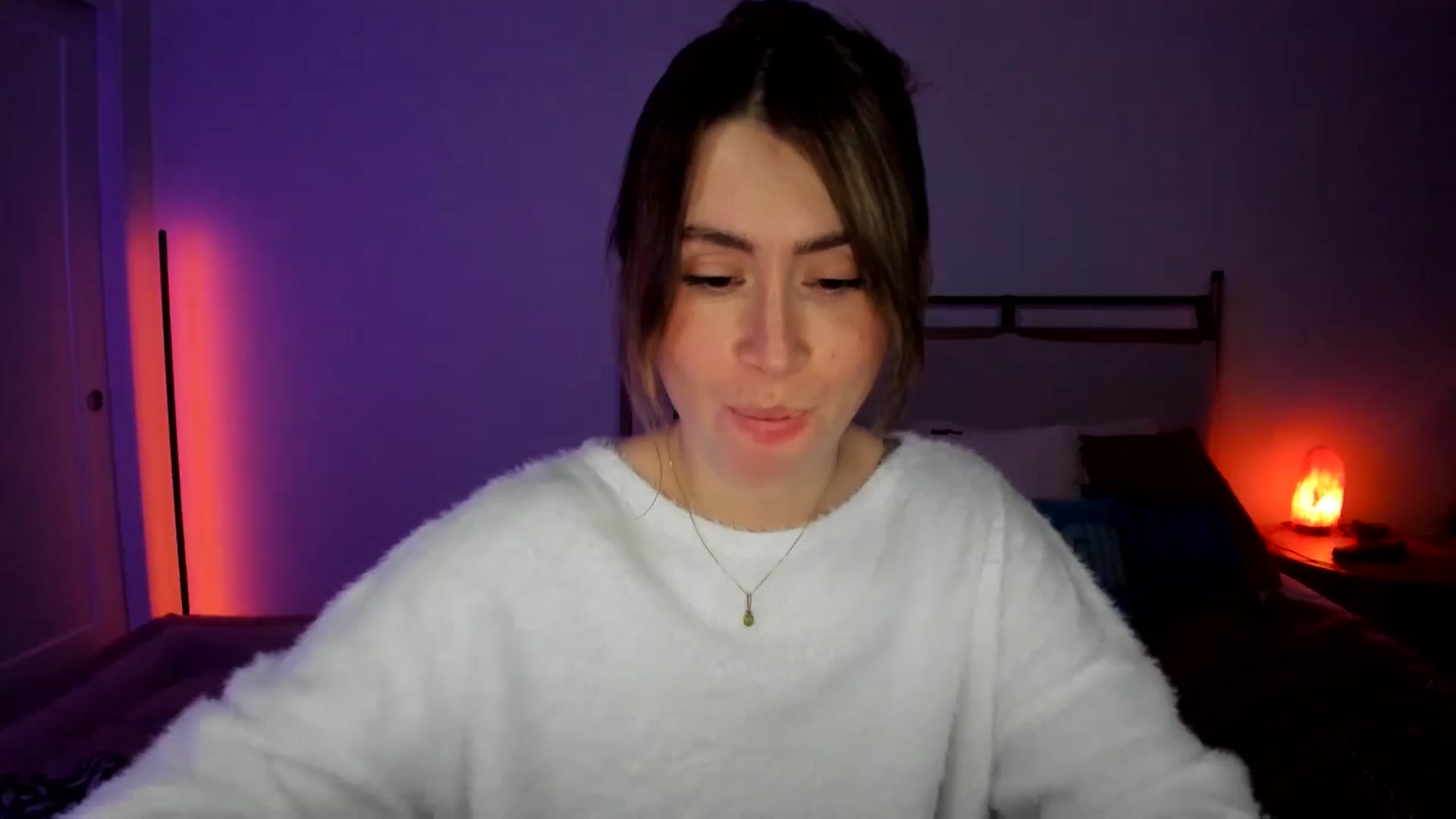 Gallery image thumbnail from ImperialKiss's myfreecams stream on, 06/22/2025, 07:46 image 18 of 20