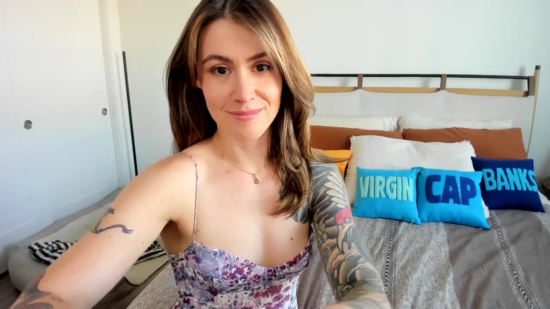 Gallery image thumbnail from ImperialKiss's myfreecams stream on, 06/23/2025, 04:17 image 5 of 20