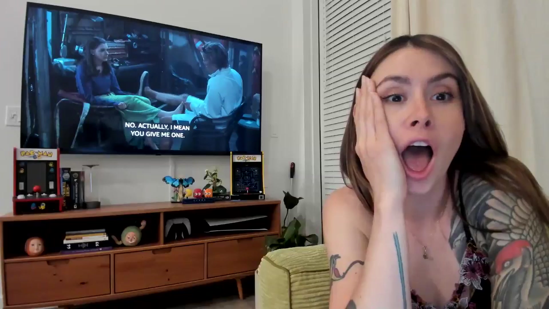 Gallery image thumbnail from ImperialKiss's myfreecams stream on, 06/23/2025, 06:16 image 14 of 20