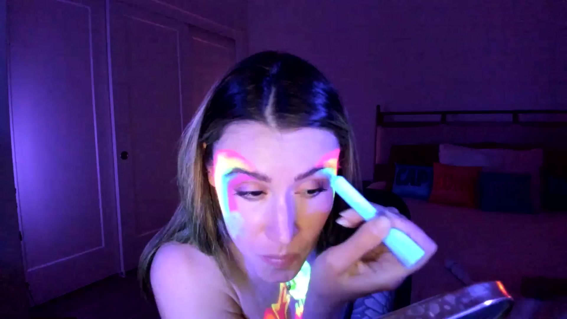 Gallery image thumbnail from ImperialKiss's myfreecams stream on, 06/26/2025, 07:16 image 10 of 20