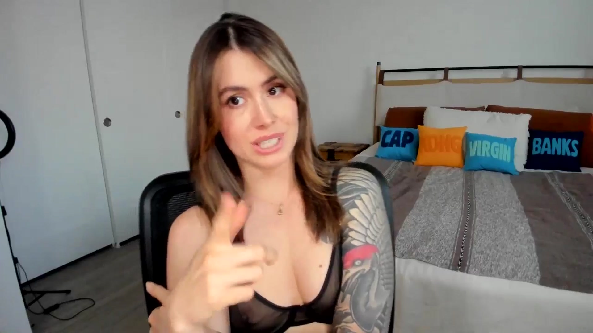 Gallery image thumbnail from ImperialKiss's myfreecams stream on, 06/27/2025, 06:20 image 3 of 20