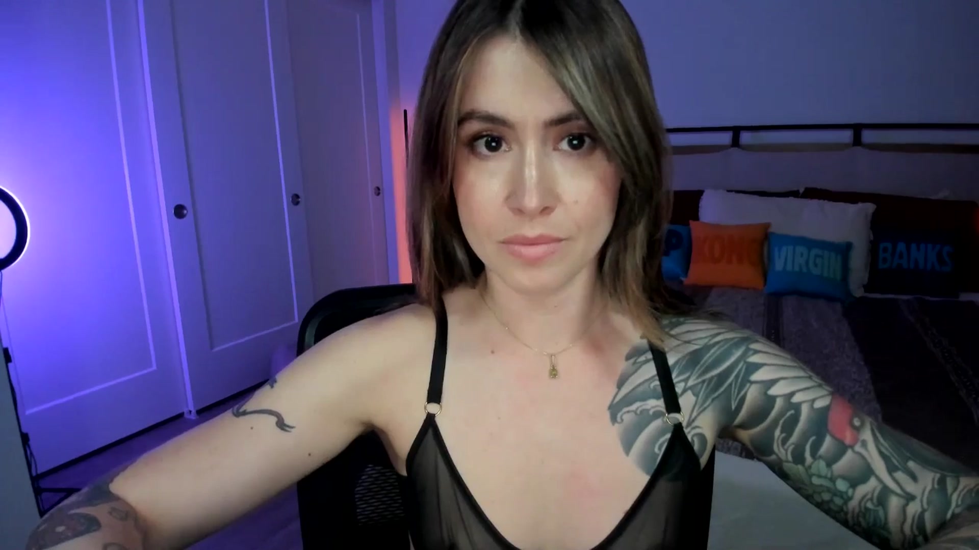 Gallery image thumbnail from ImperialKiss's myfreecams stream on, 06/27/2025, 06:20 image 10 of 20