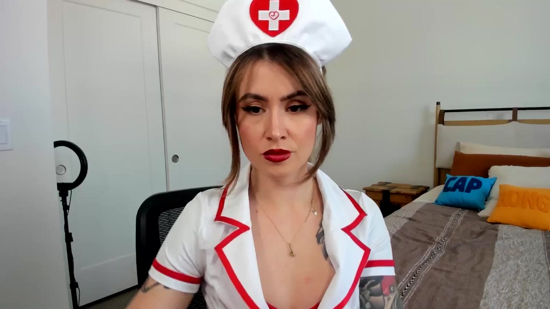Gallery image thumbnail from ImperialKiss's myfreecams stream on, 06/27/2025, 21:28 image 15 of 20