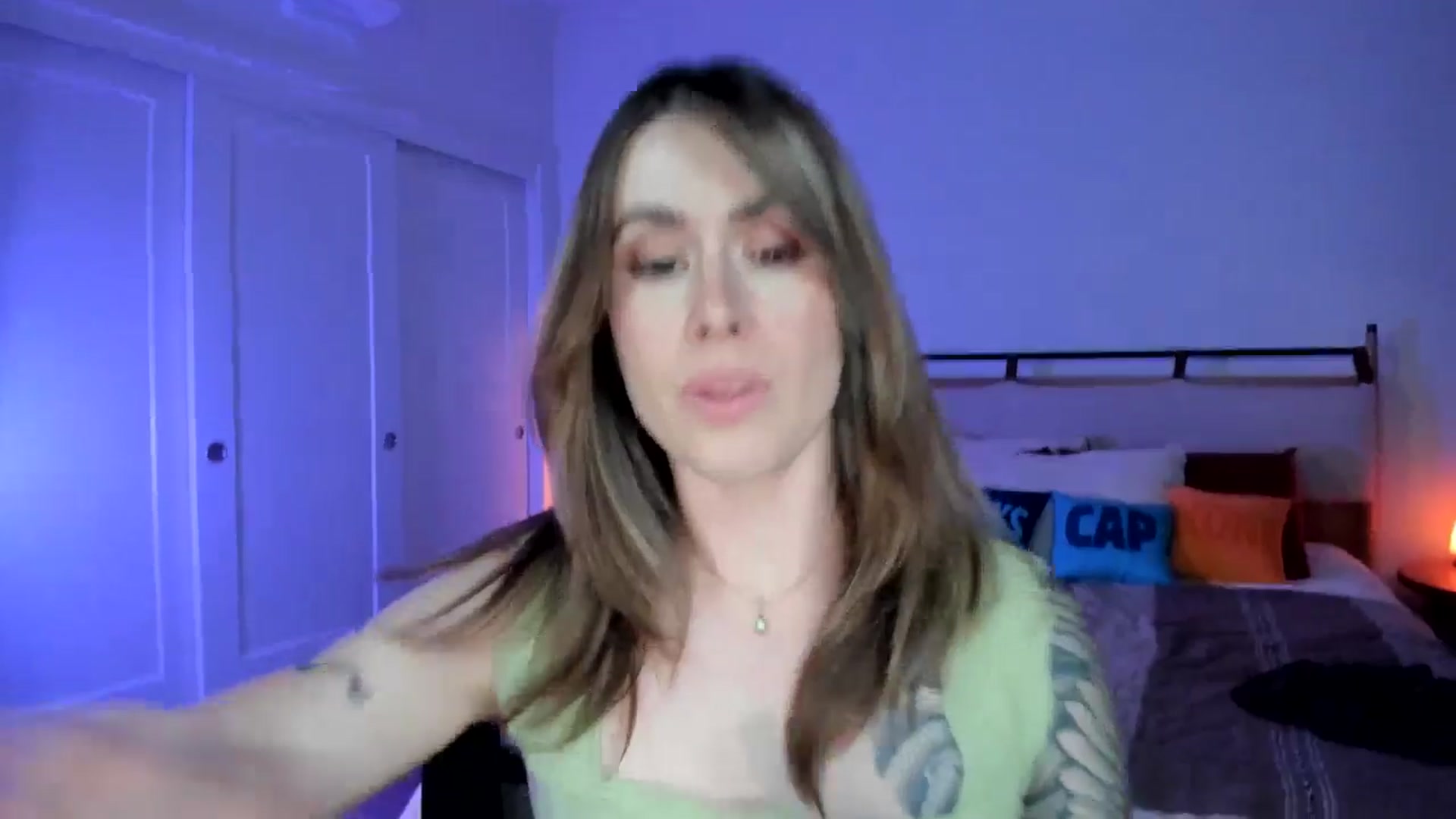 Gallery image thumbnail from ImperialKiss's myfreecams stream on, 07/06/2025, 06:15 image 11 of 20
