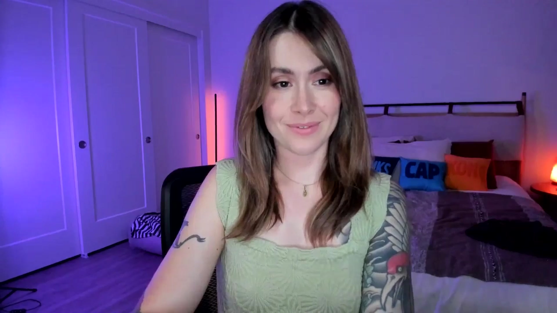 Gallery image thumbnail from ImperialKiss's myfreecams stream on, 07/06/2025, 06:15 image 15 of 20