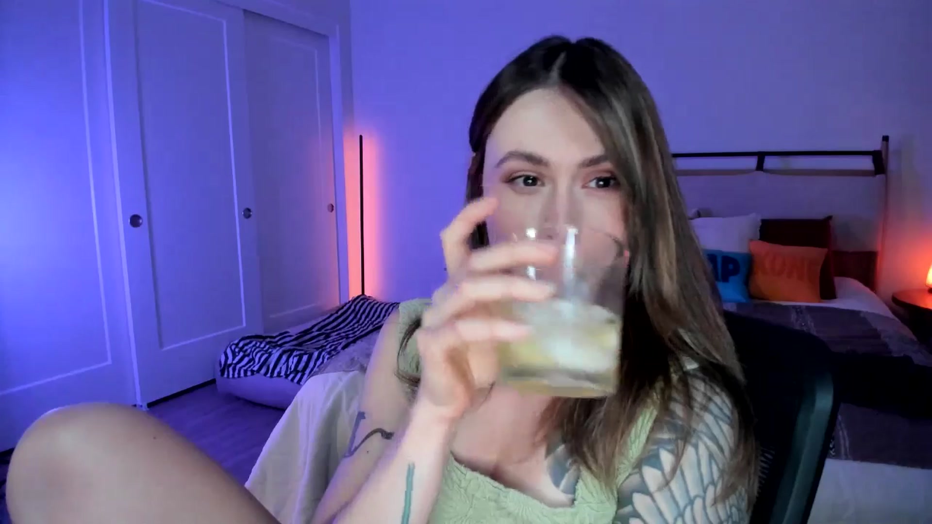 Gallery image thumbnail from ImperialKiss's myfreecams stream on, 07/06/2025, 06:15 image 13 of 20