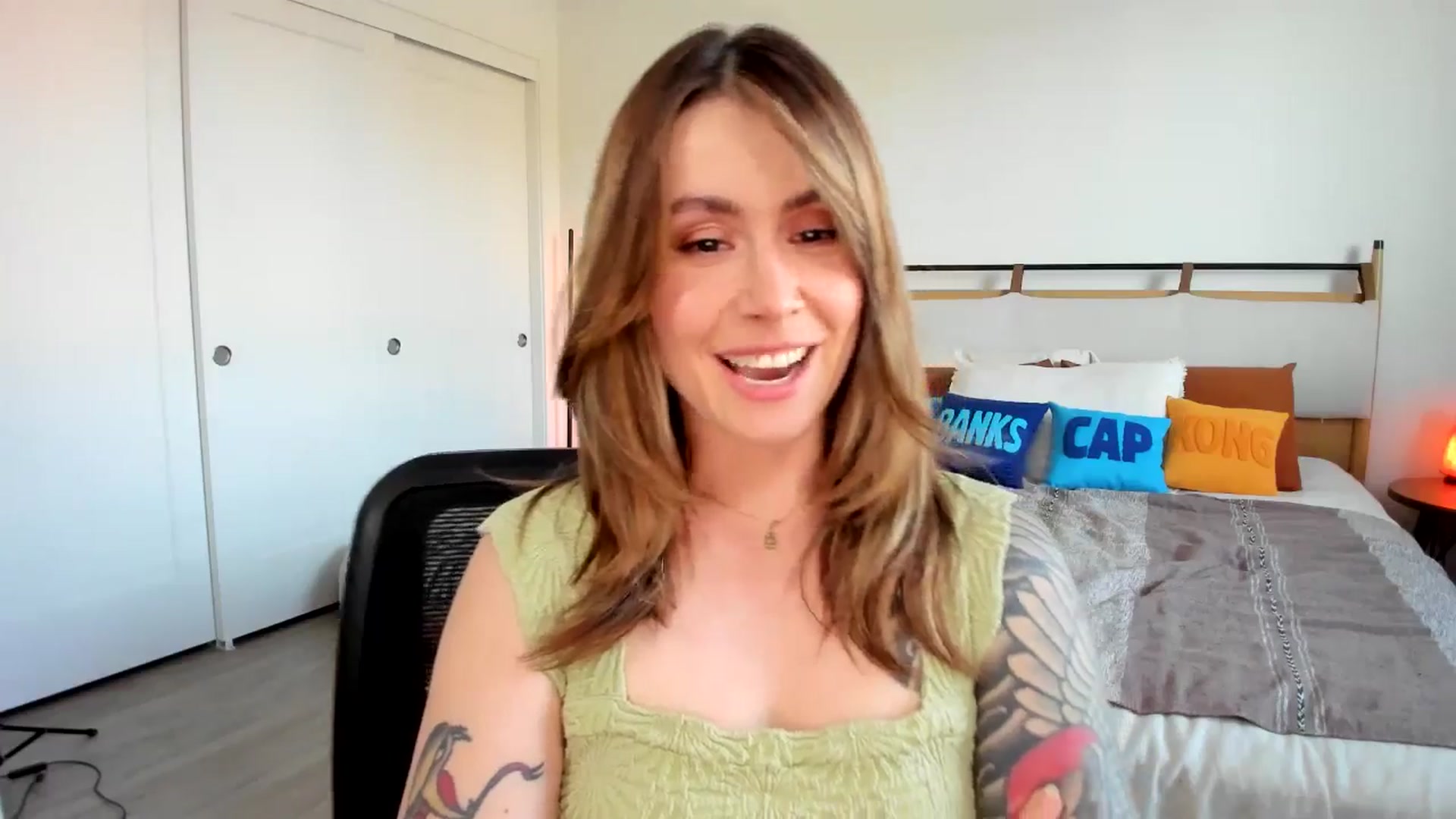 Gallery image thumbnail from ImperialKiss's myfreecams stream on, 07/06/2025, 06:15 image 3 of 20
