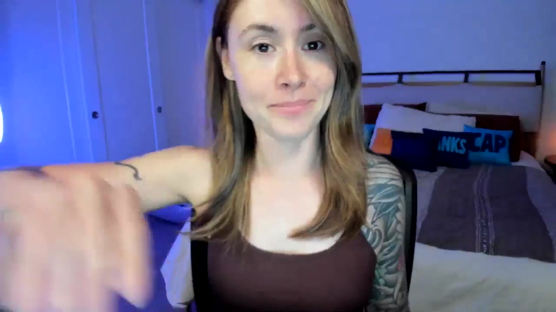 Gallery image thumbnail from ImperialKiss's myfreecams stream on, 07/08/2025, 07:34 image 9 of 20