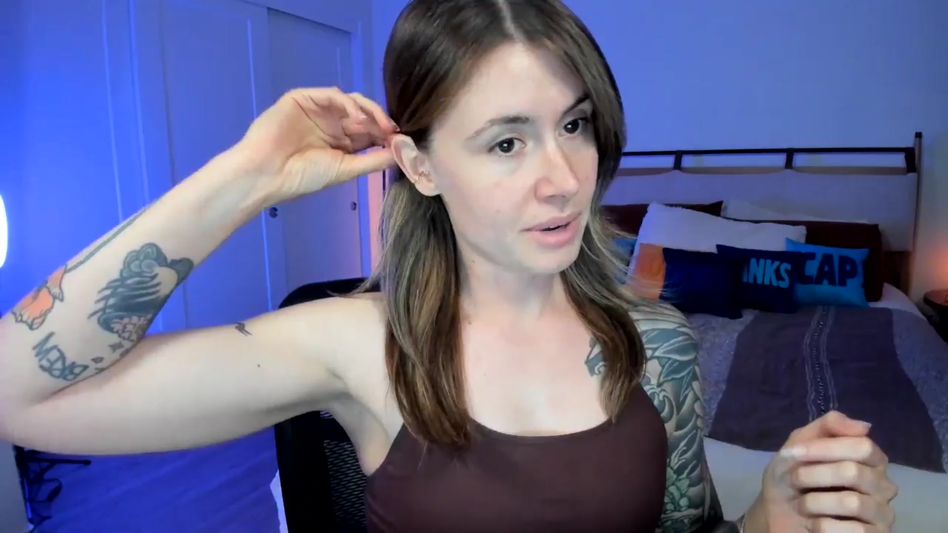 Gallery image thumbnail from ImperialKiss's myfreecams stream on, 07/08/2025, 07:34 image 6 of 20