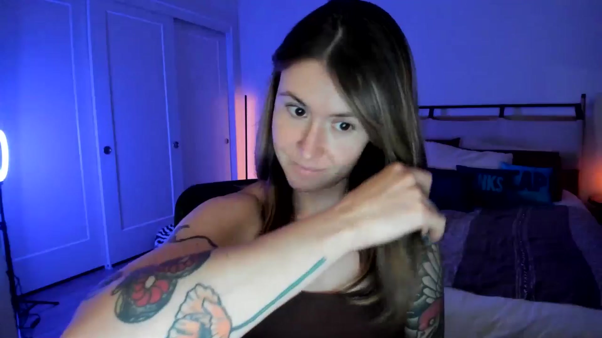 Gallery image thumbnail from ImperialKiss's myfreecams stream on, 07/08/2025, 07:34 image 11 of 20