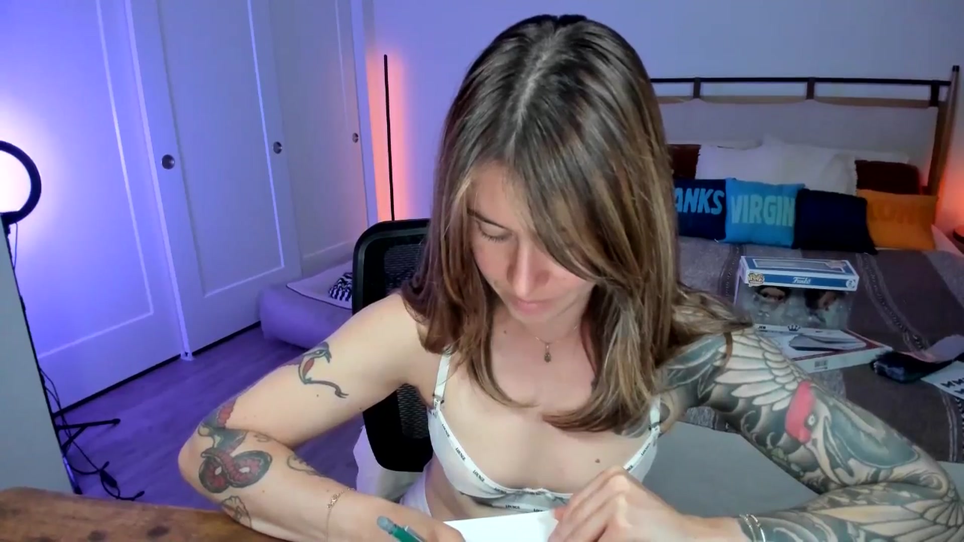 Gallery image thumbnail from ImperialKiss's myfreecams stream on, 07/12/2025, 04:25 image 15 of 20