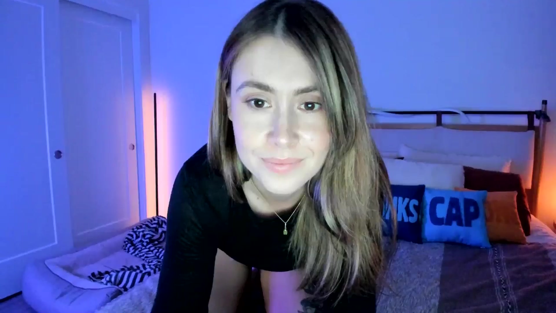 Gallery image thumbnail from ImperialKiss's myfreecams stream on, 07/14/2025, 06:18 image 19 of 20