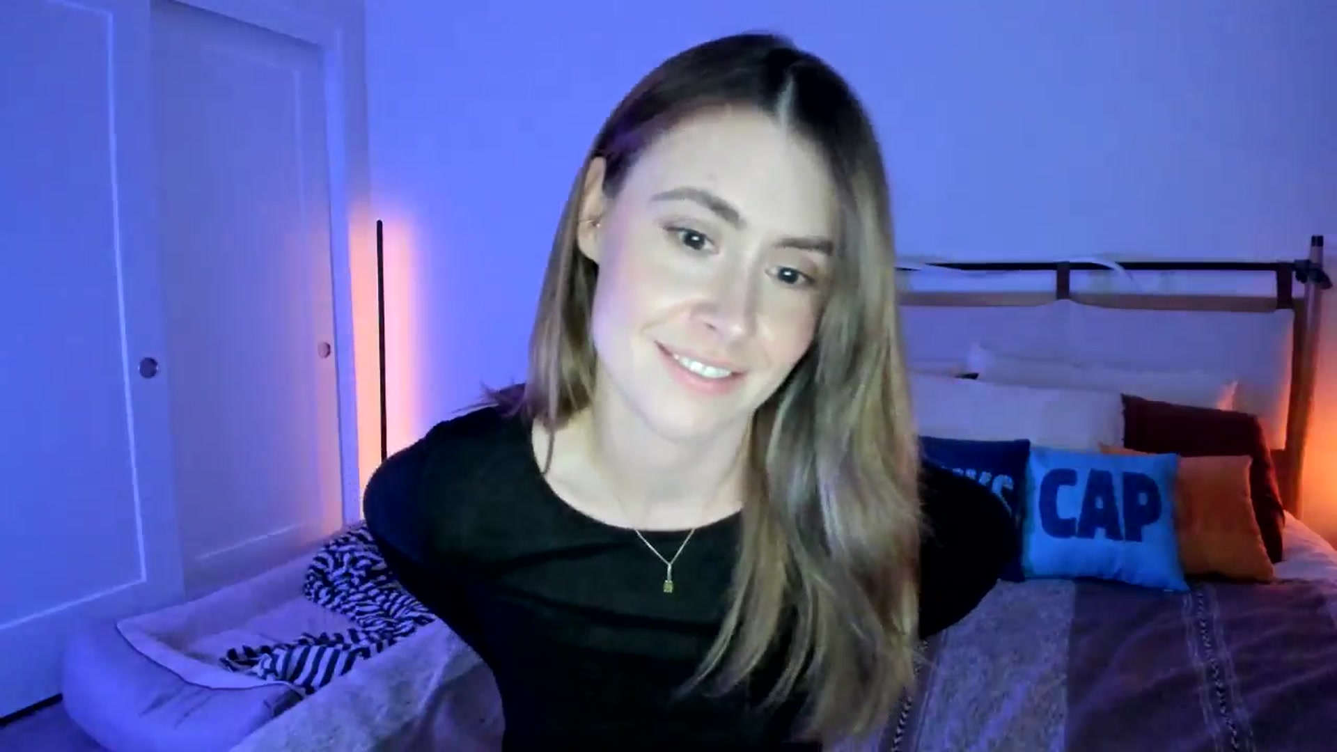 Gallery image thumbnail from ImperialKiss's myfreecams stream on, 07/14/2025, 06:18 image 17 of 20