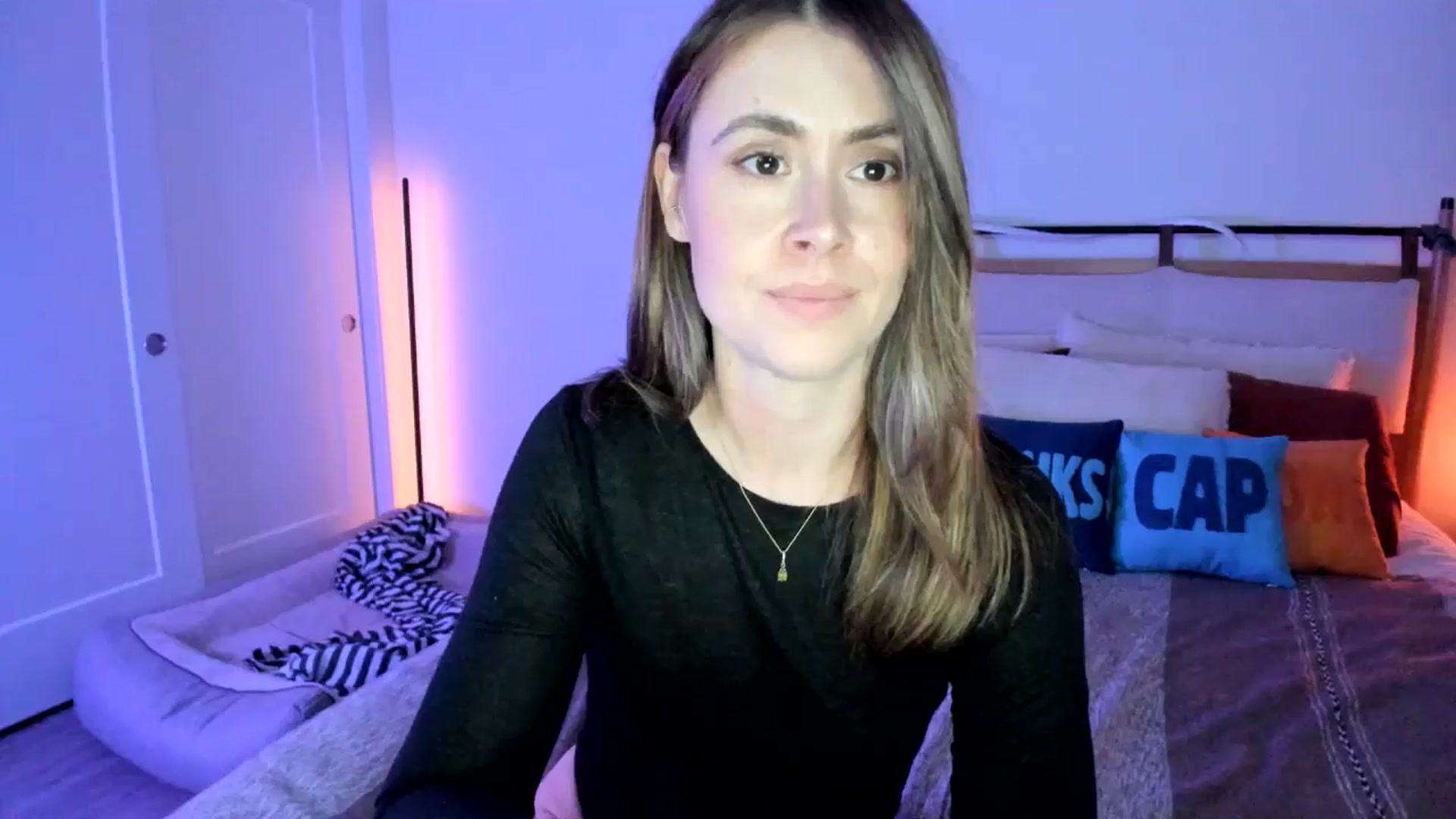 Gallery image thumbnail from ImperialKiss's myfreecams stream on, 07/14/2025, 06:18 image 10 of 20