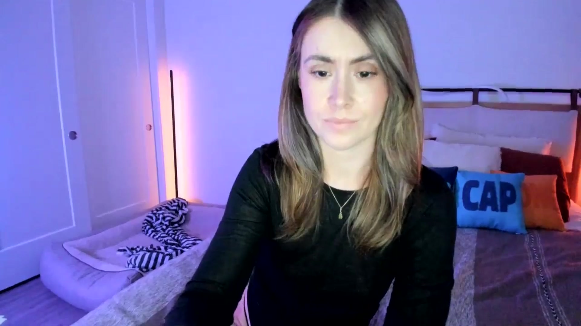 Gallery image thumbnail from ImperialKiss's myfreecams stream on, 07/14/2025, 06:18 image 7 of 20