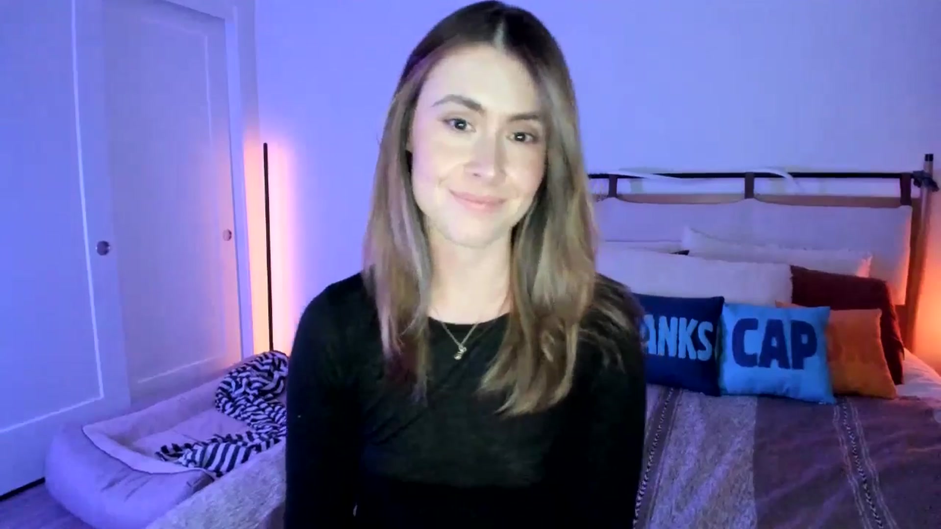 Gallery image thumbnail from ImperialKiss's myfreecams stream on, 07/14/2025, 06:18 image 12 of 20