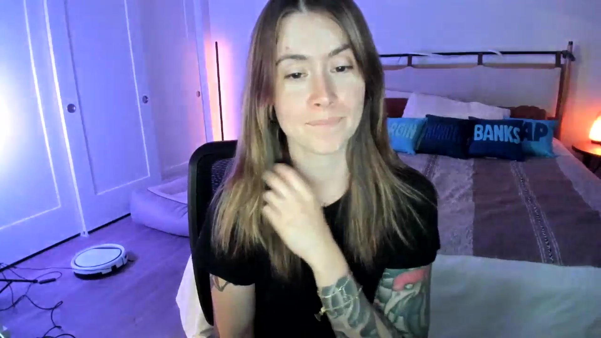 Gallery image thumbnail from ImperialKiss's myfreecams stream on, 07/15/2025, 05:34 image 15 of 20