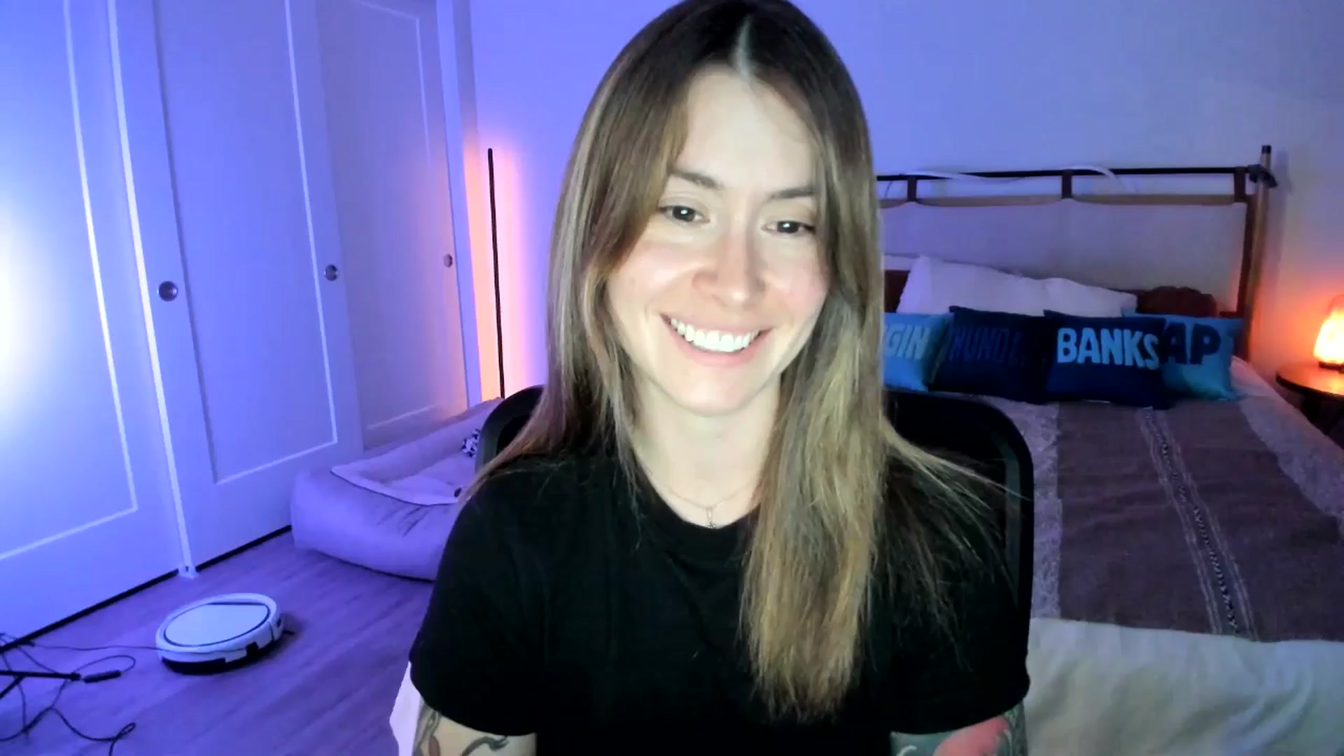 Gallery image thumbnail from ImperialKiss's myfreecams stream on, 07/15/2025, 05:34 image 10 of 20