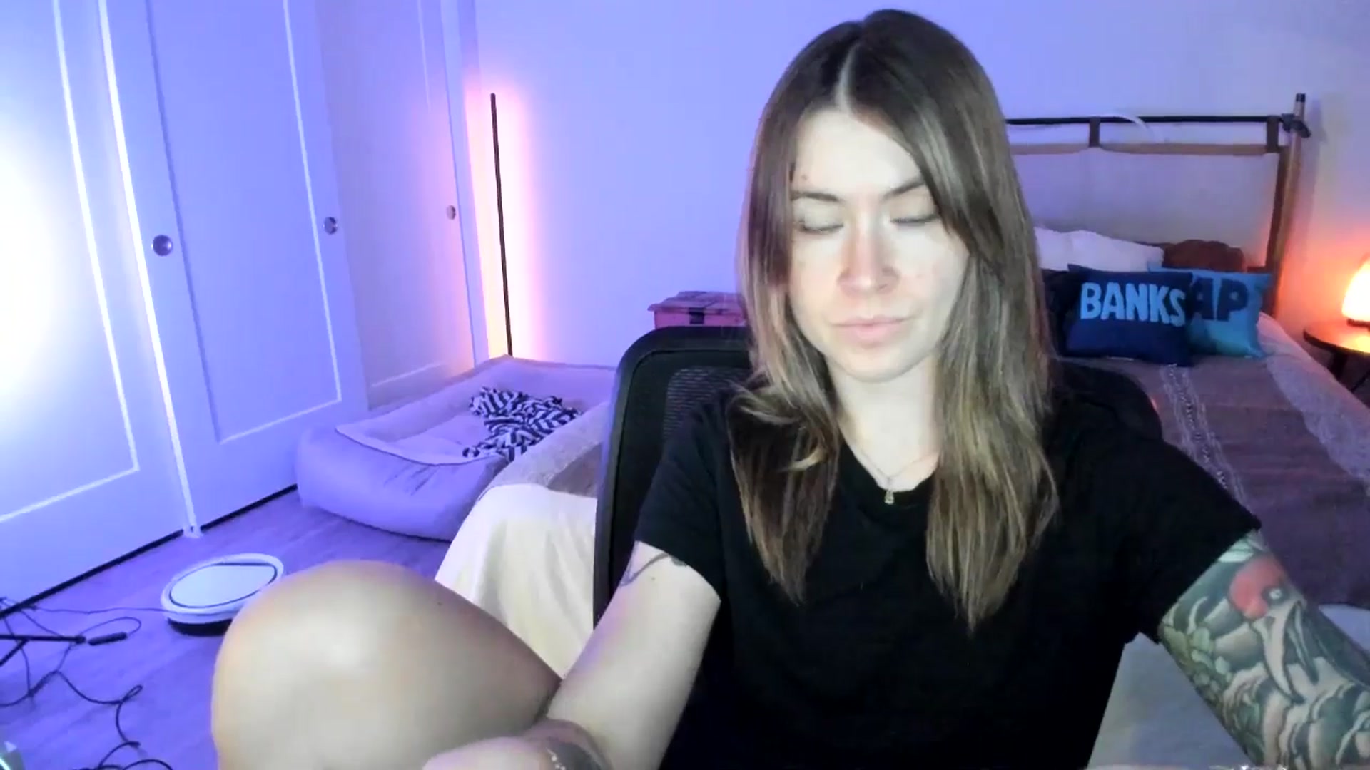 Gallery image thumbnail from ImperialKiss's myfreecams stream on, 07/15/2025, 05:34 image 14 of 20