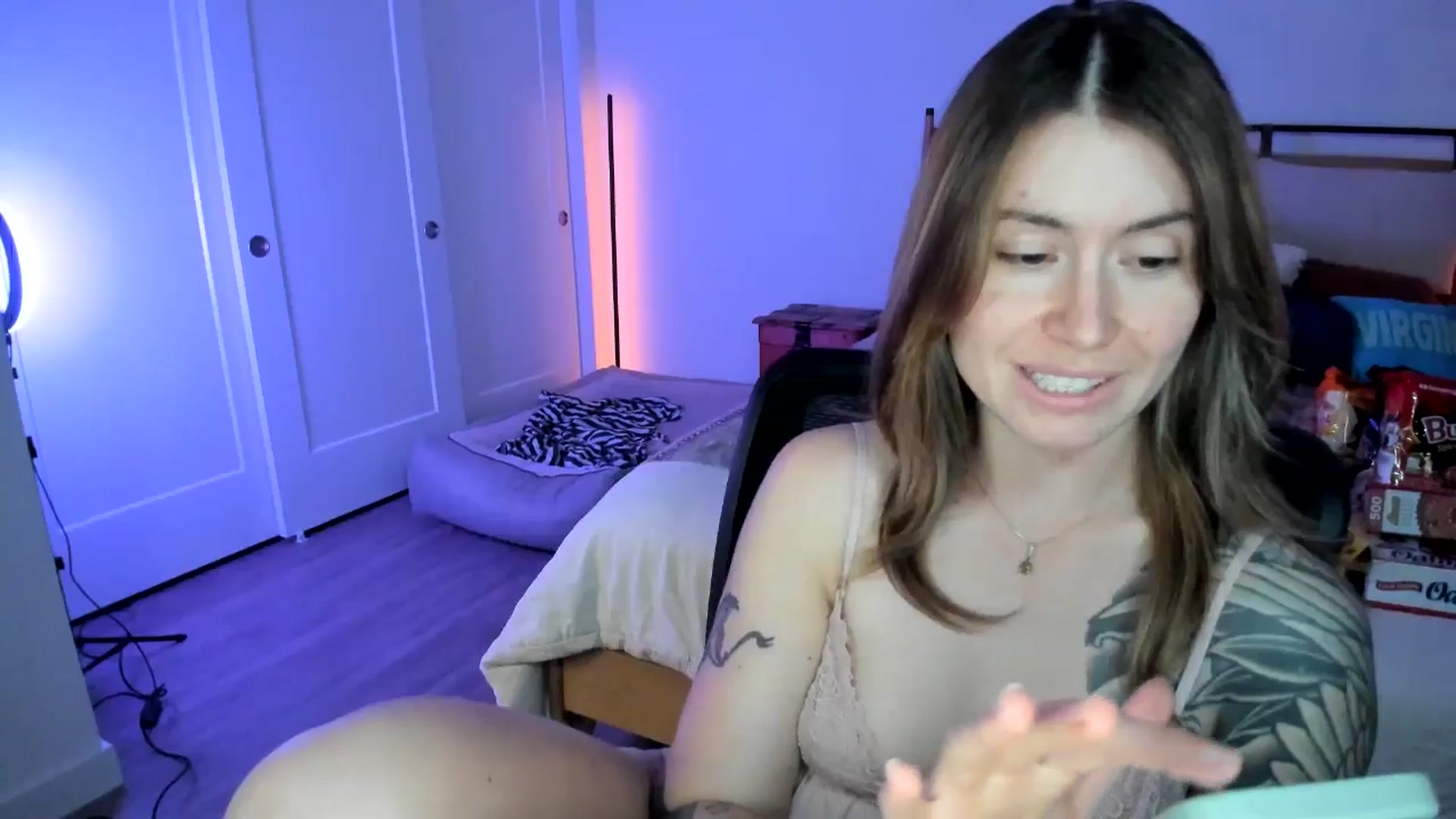Gallery image thumbnail from ImperialKiss's myfreecams stream on, 07/17/2025, 07:20 image 3 of 20