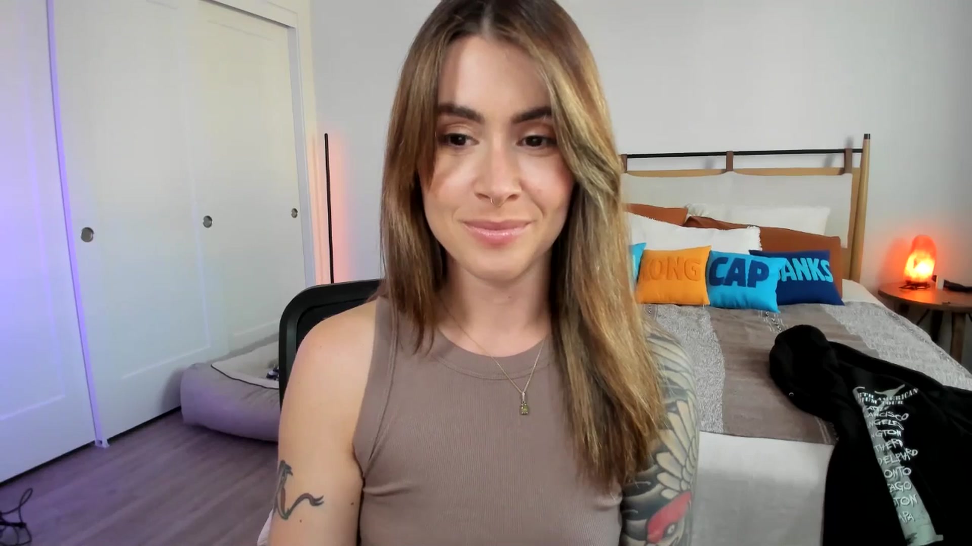 Gallery image thumbnail from ImperialKiss's myfreecams stream on, 07/22/2025, 07:08 image 2 of 20