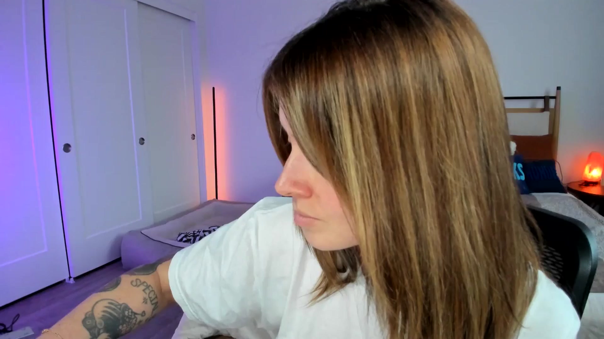 Gallery image thumbnail from ImperialKiss's myfreecams stream on, 07/23/2025, 04:46 image 7 of 20