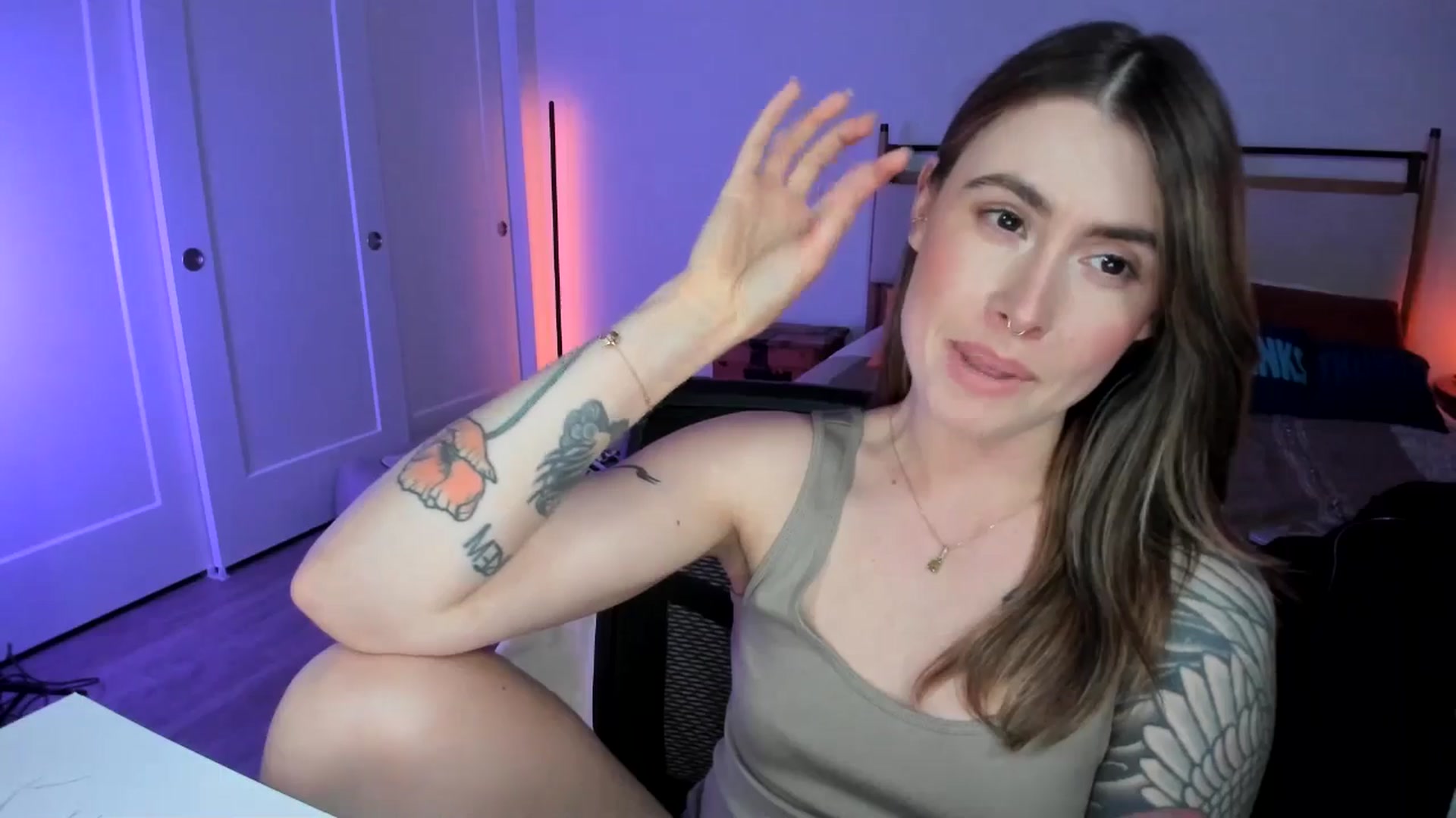 Gallery image thumbnail from ImperialKiss's myfreecams stream on, 07/25/2025, 05:49 image 11 of 20
