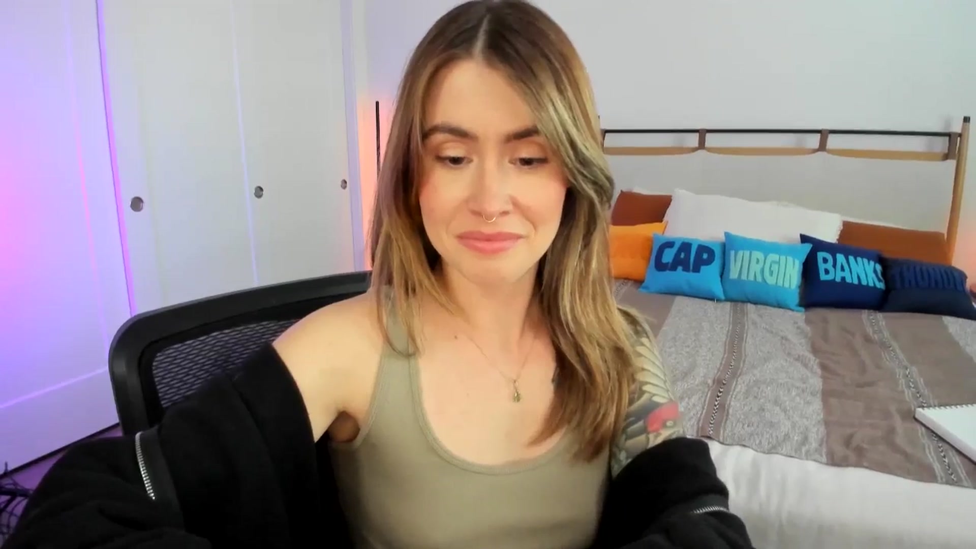 Gallery image thumbnail from ImperialKiss's myfreecams stream on, 07/25/2025, 05:49 image 3 of 20
