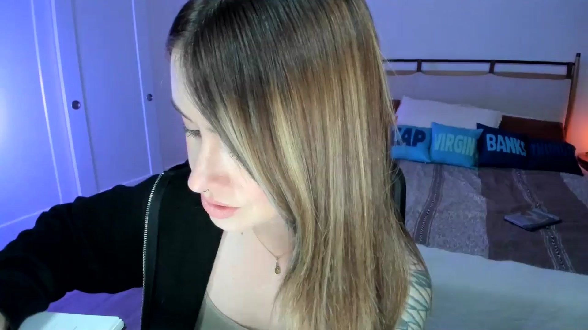 Gallery image thumbnail from ImperialKiss's myfreecams stream on, 07/25/2025, 05:49 image 9 of 20
