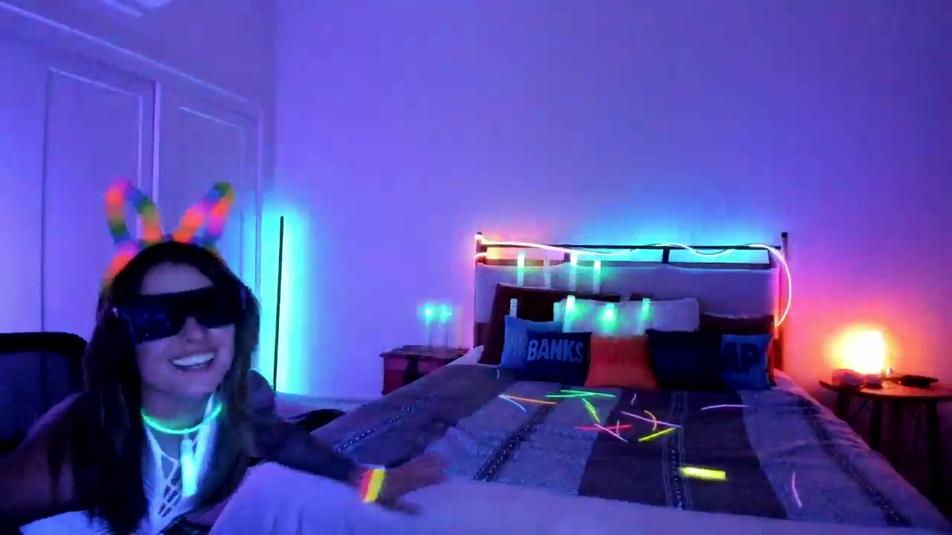 Gallery image thumbnail from ImperialKiss's myfreecams stream on, 08/31/2025, 04:13 image 11 of 20