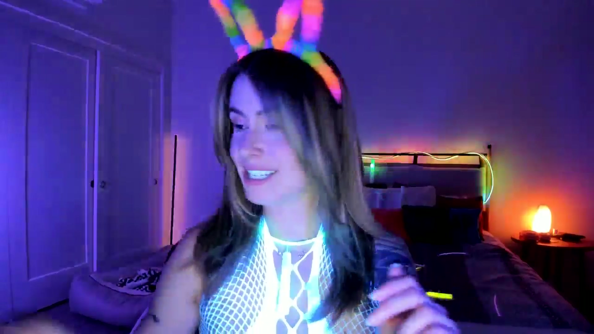 Gallery image thumbnail from ImperialKiss's myfreecams stream on, 08/31/2025, 04:13 image 12 of 20