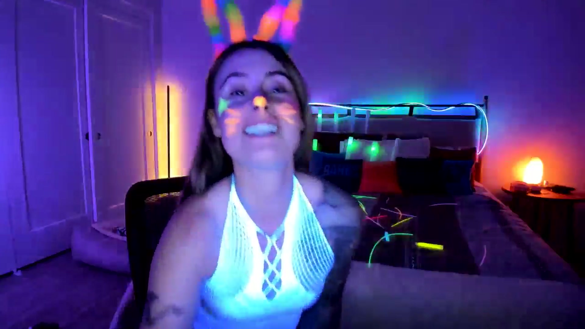 Gallery image thumbnail from ImperialKiss's myfreecams stream on, 08/31/2025, 06:44 image 5 of 20