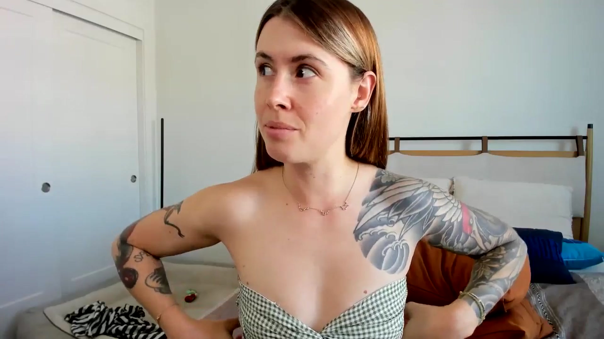 Gallery image thumbnail from ImperialKiss's myfreecams stream on, 09/01/2025, 24:32 image 16 of 20
