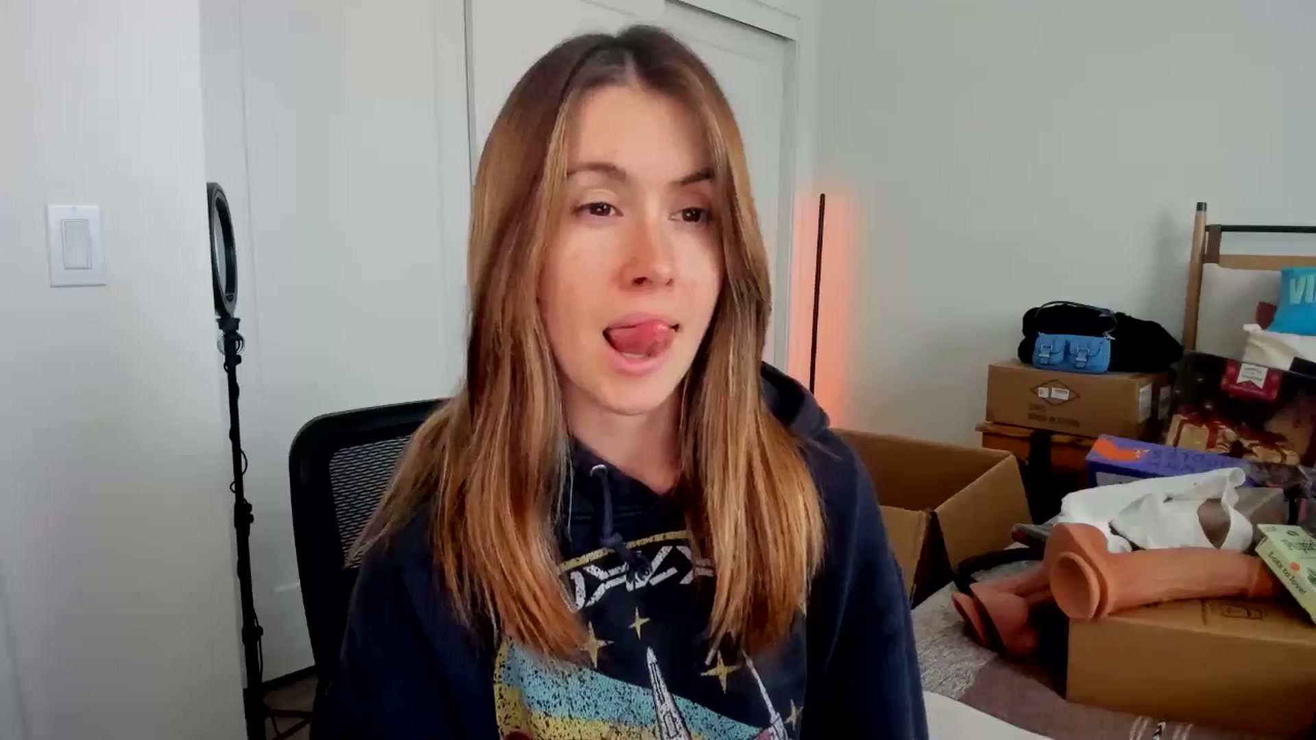 Gallery image thumbnail from ImperialKiss's myfreecams stream on, 09/29/2025, 24:06 image 2 of 20