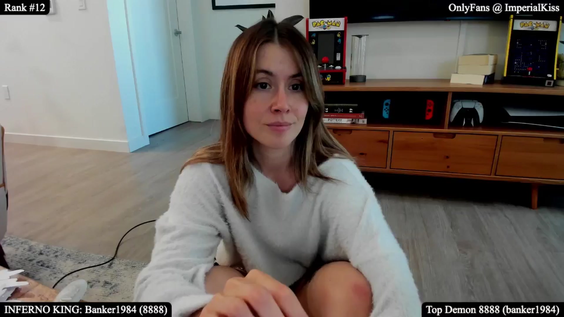 Gallery image thumbnail from ImperialKiss's myfreecams stream on, 10/02/2025, 24:56 image 10 of 20
