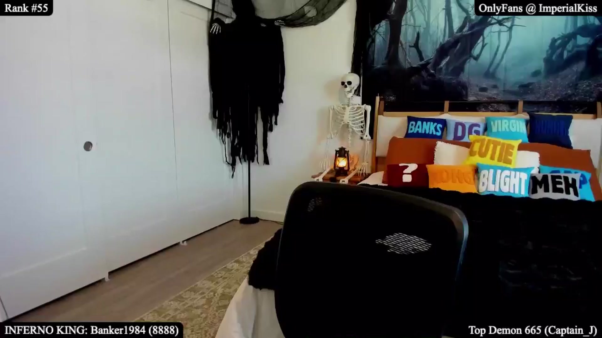 Gallery image thumbnail from ImperialKiss's myfreecams stream on, 10/05/2025, 20:43 image 8 of 20