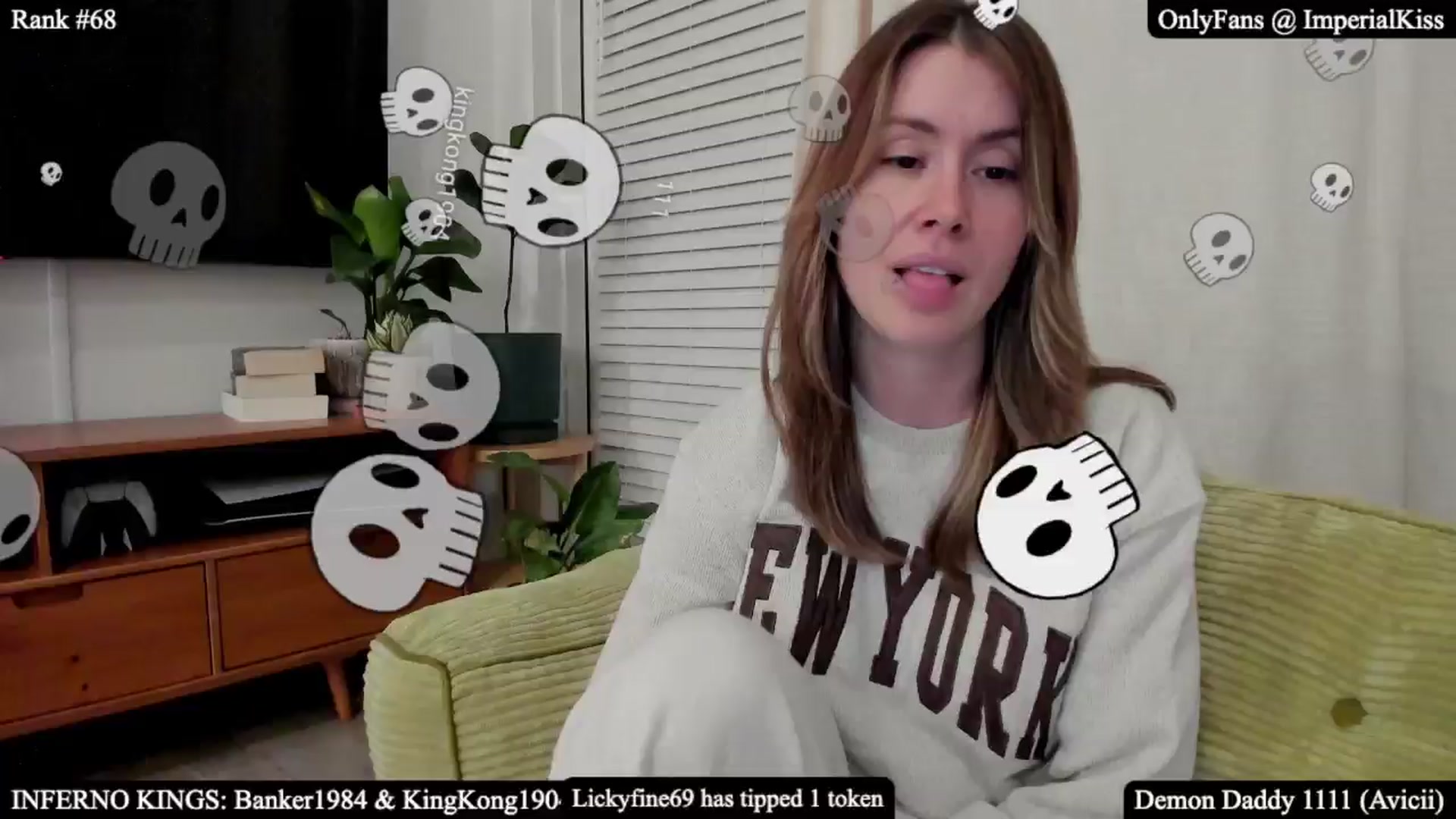 Gallery image thumbnail from ImperialKiss's myfreecams stream on, 10/30/2025, 06:10 image 17 of 20