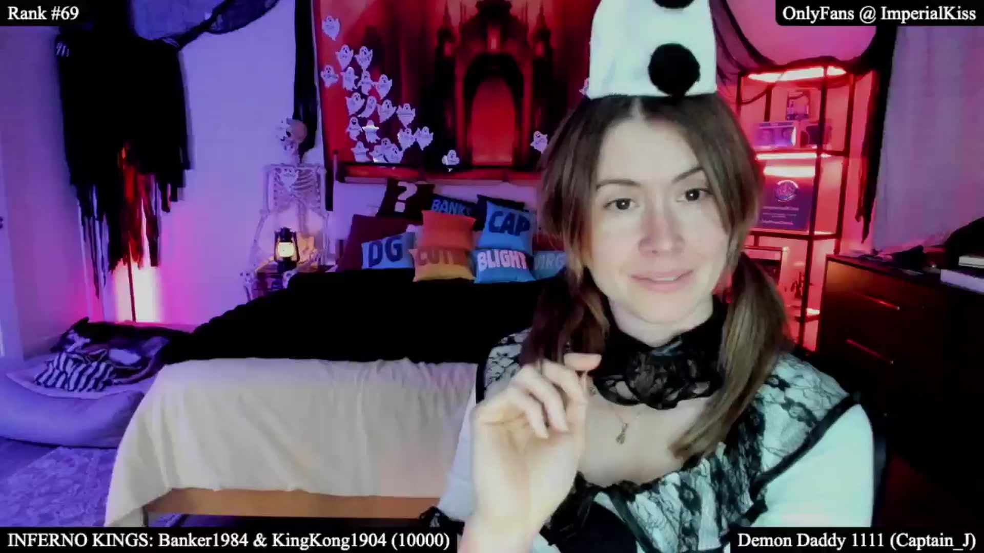 Gallery image thumbnail from ImperialKiss's myfreecams stream on, 10/31/2025, 04:10 image 4 of 20