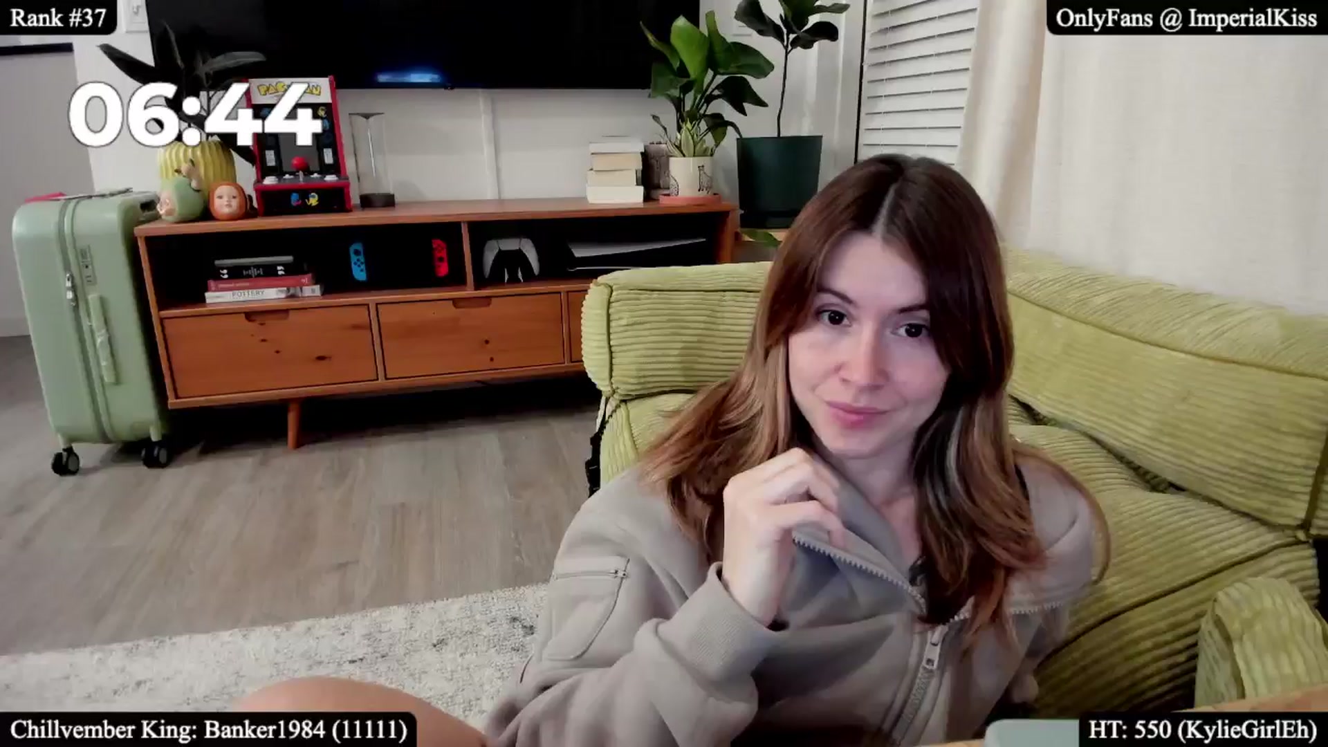 Gallery image thumbnail from ImperialKiss's myfreecams stream on, 11/21/2025, 08:30 image 16 of 20