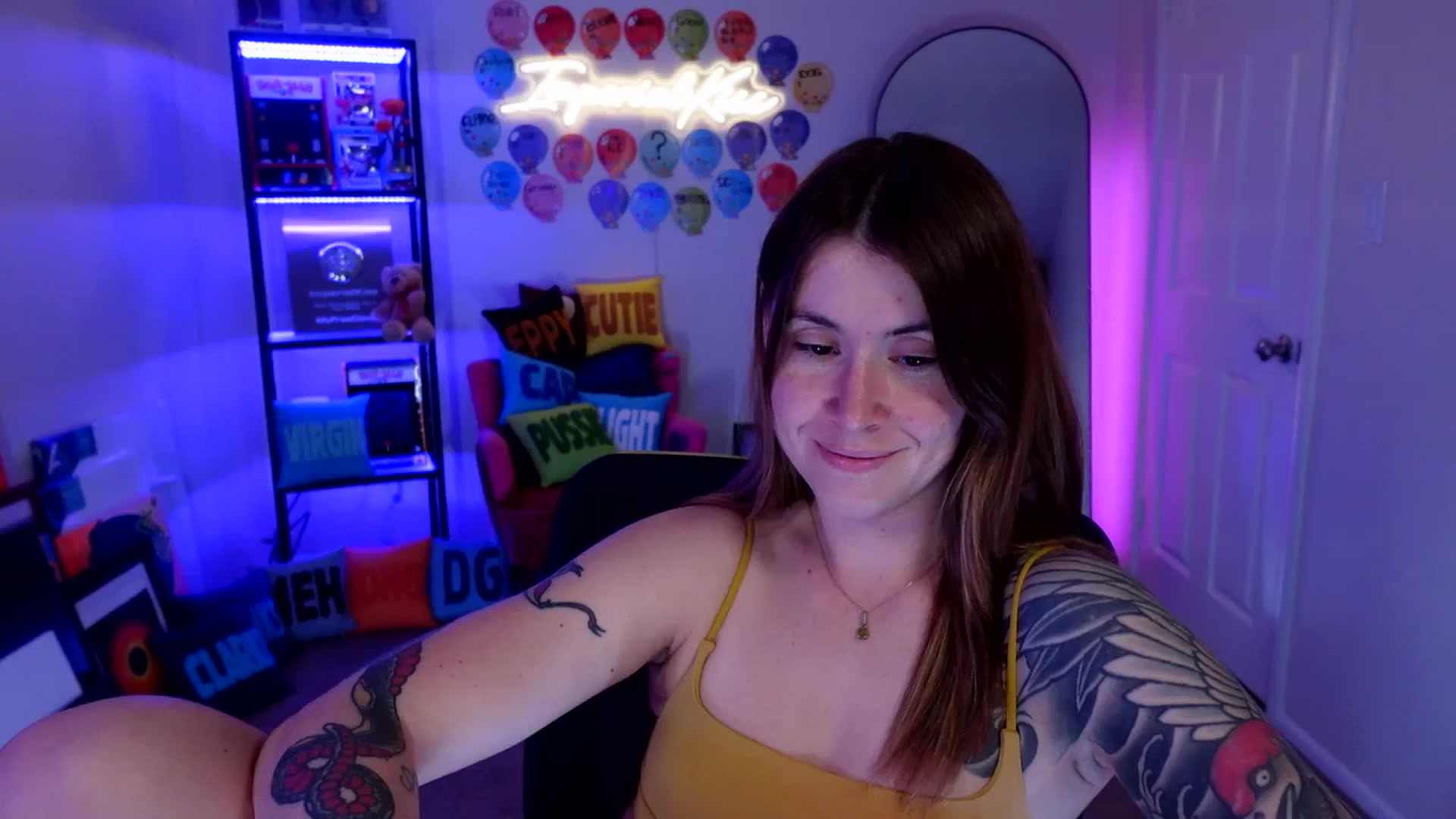 Gallery image thumbnail from ImperialKiss's myfreecams stream on, 03/20/2026, 05:48 image 15 of 20