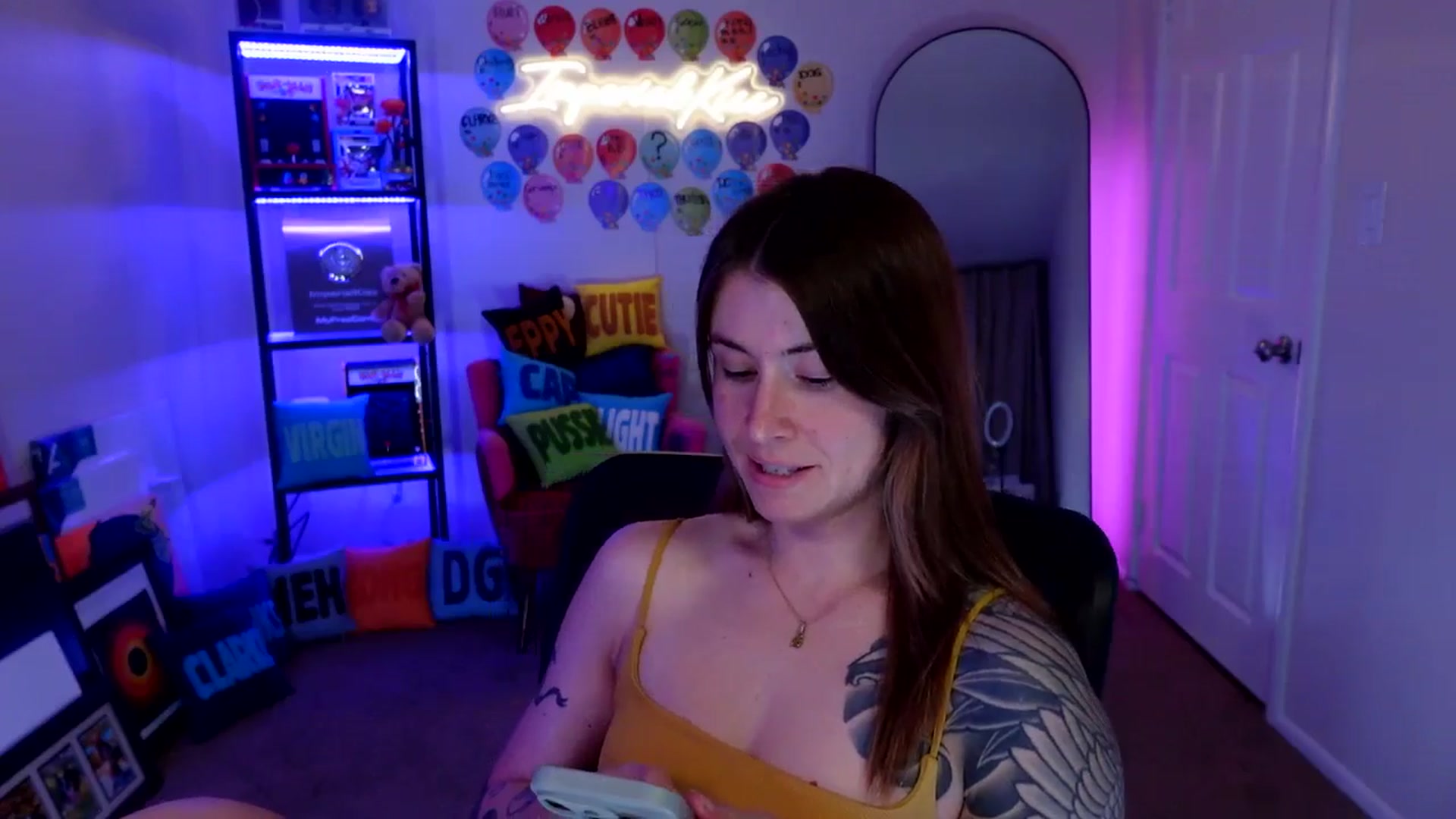 Gallery image thumbnail from ImperialKiss's myfreecams stream on, 03/20/2026, 05:48 image 12 of 20