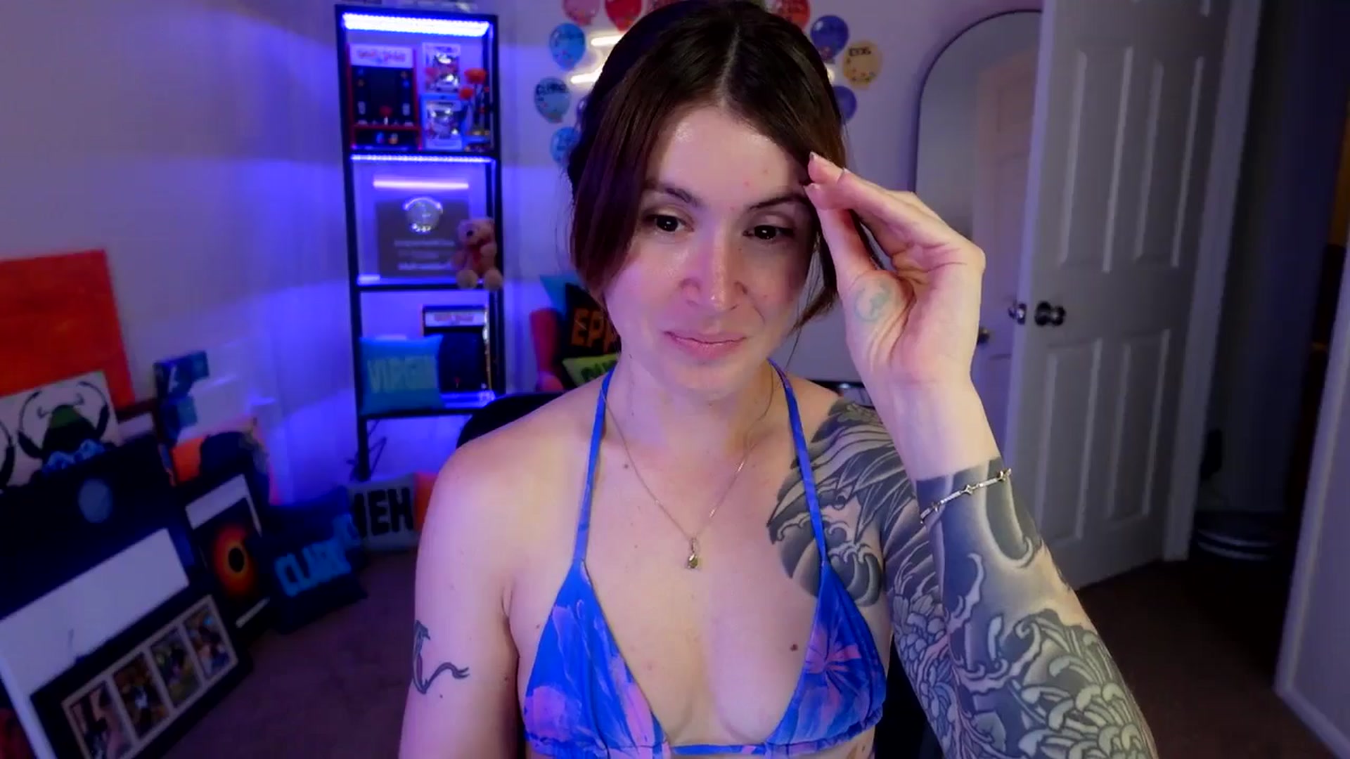 Gallery image thumbnail from ImperialKiss's myfreecams stream on, 03/21/2026, 06:09 image 16 of 20