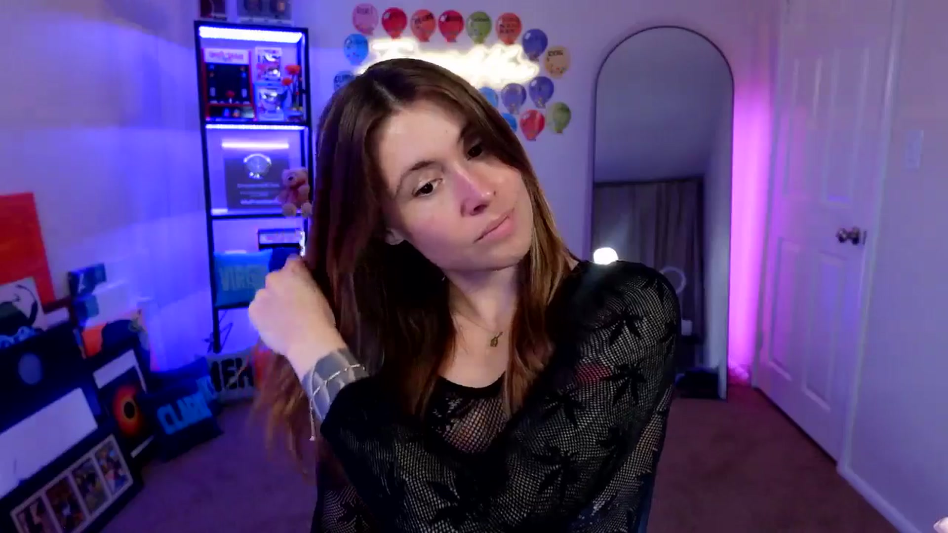 Gallery image thumbnail from ImperialKiss's myfreecams stream on, 03/27/2026, 05:02 image 4 of 20