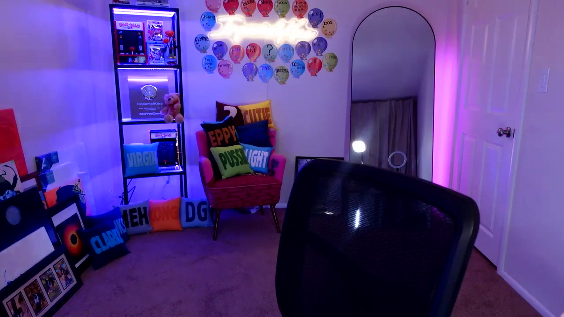 Gallery image thumbnail from ImperialKiss's myfreecams stream on, 03/27/2026, 05:02 image 9 of 20