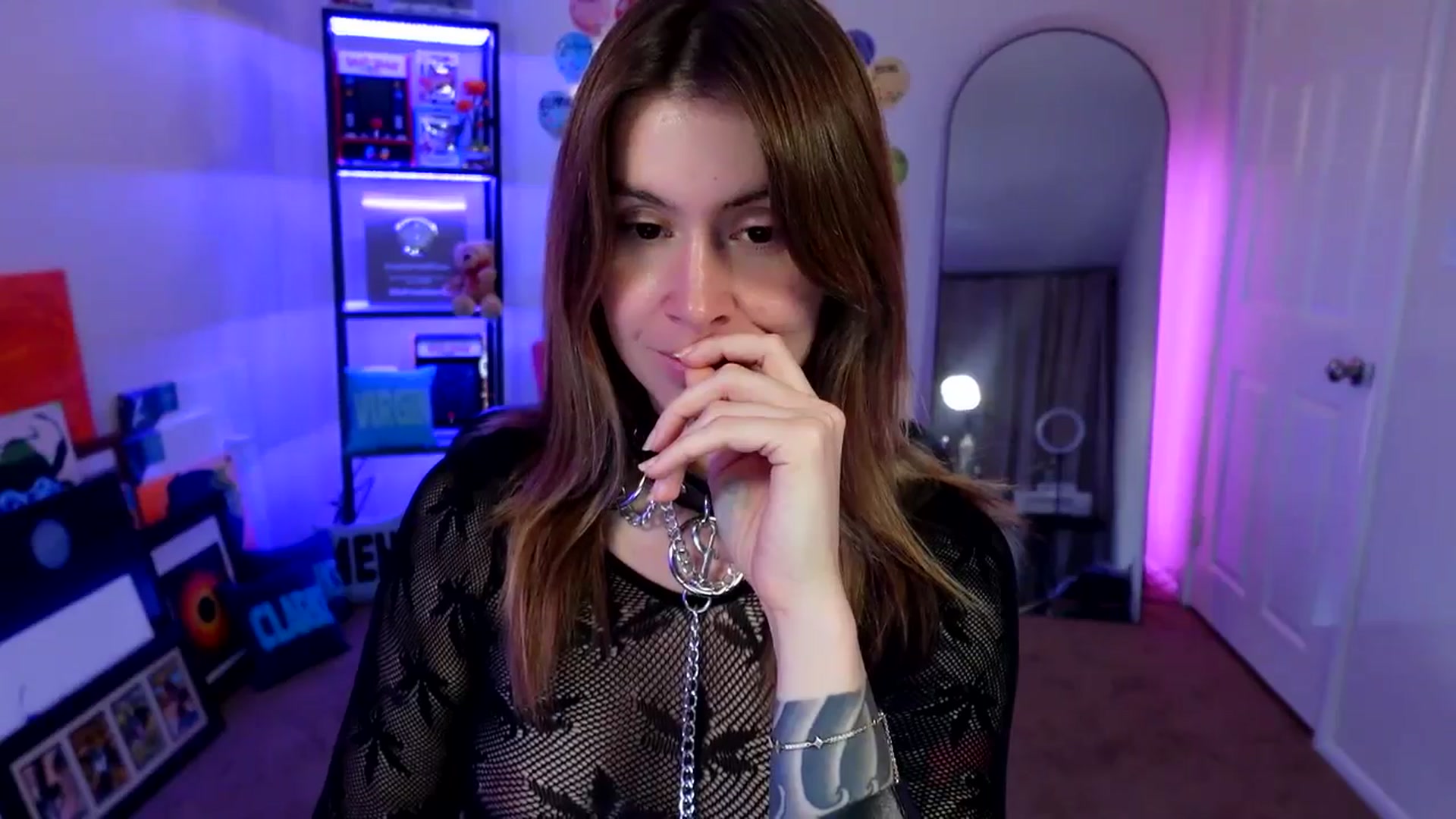 Gallery image thumbnail from ImperialKiss's myfreecams stream on, 03/27/2026, 06:00 image 18 of 20