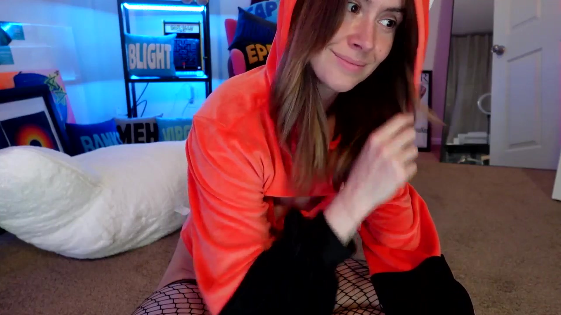 Gallery image thumbnail from ImperialKiss's myfreecams stream on, 04/09/2026, 06:29 image 17 of 20