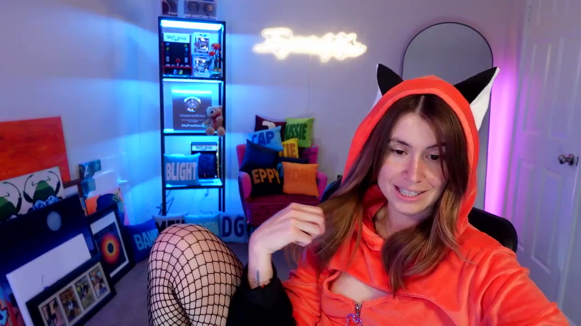 Gallery image thumbnail from ImperialKiss's myfreecams stream on, 04/09/2026, 06:29 image 2 of 20