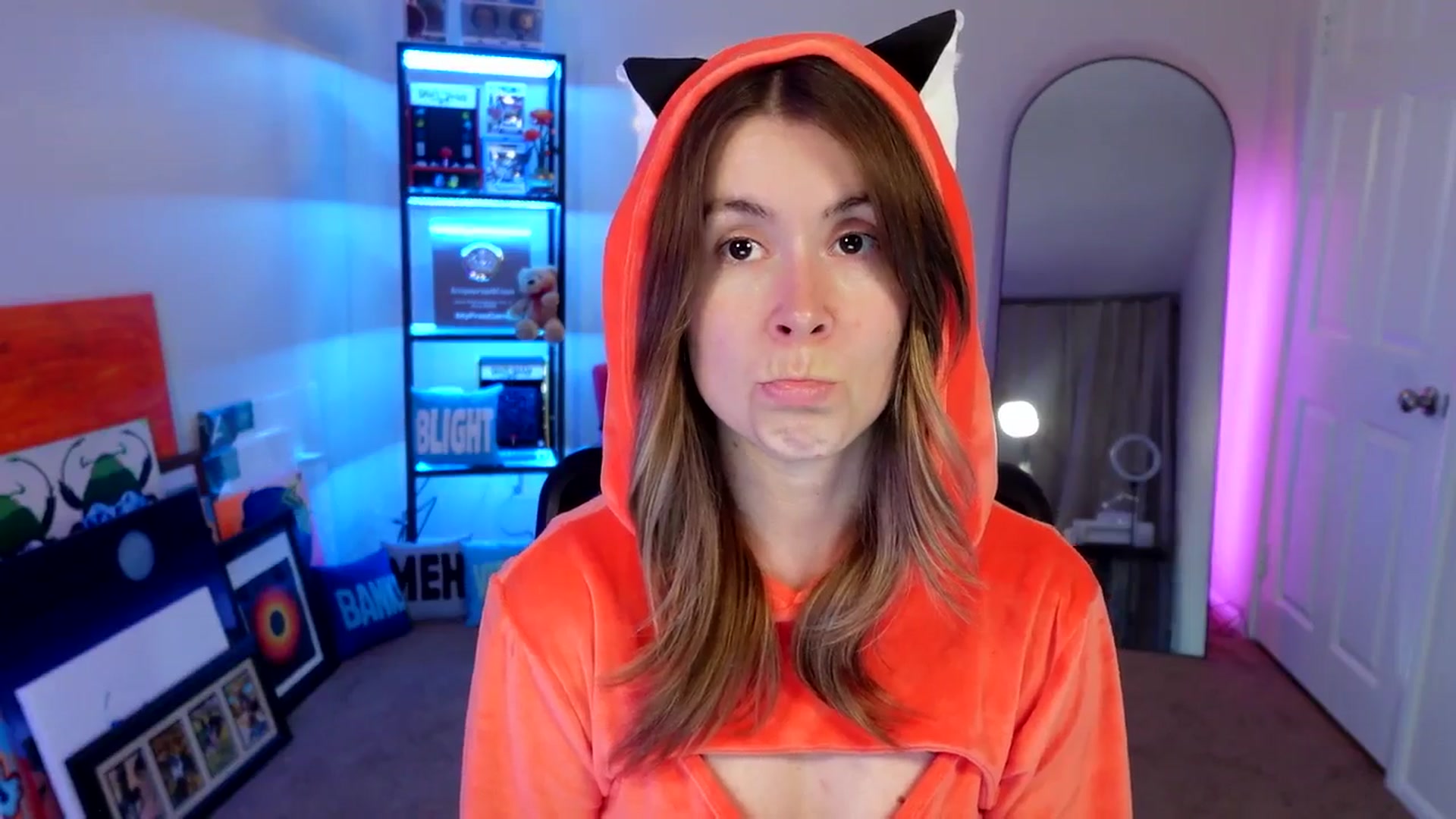 Gallery image thumbnail from ImperialKiss's myfreecams stream on, 04/09/2026, 06:29 image 3 of 20